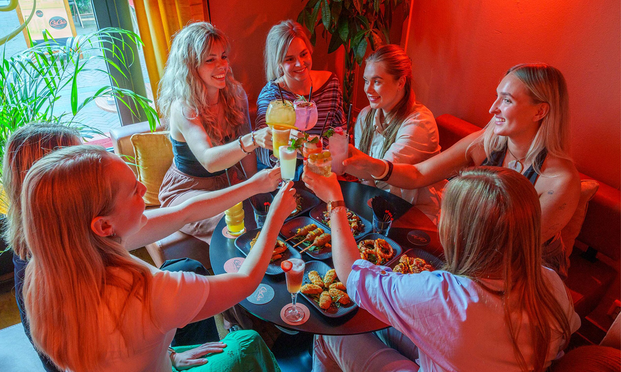 ChiChi's Bar