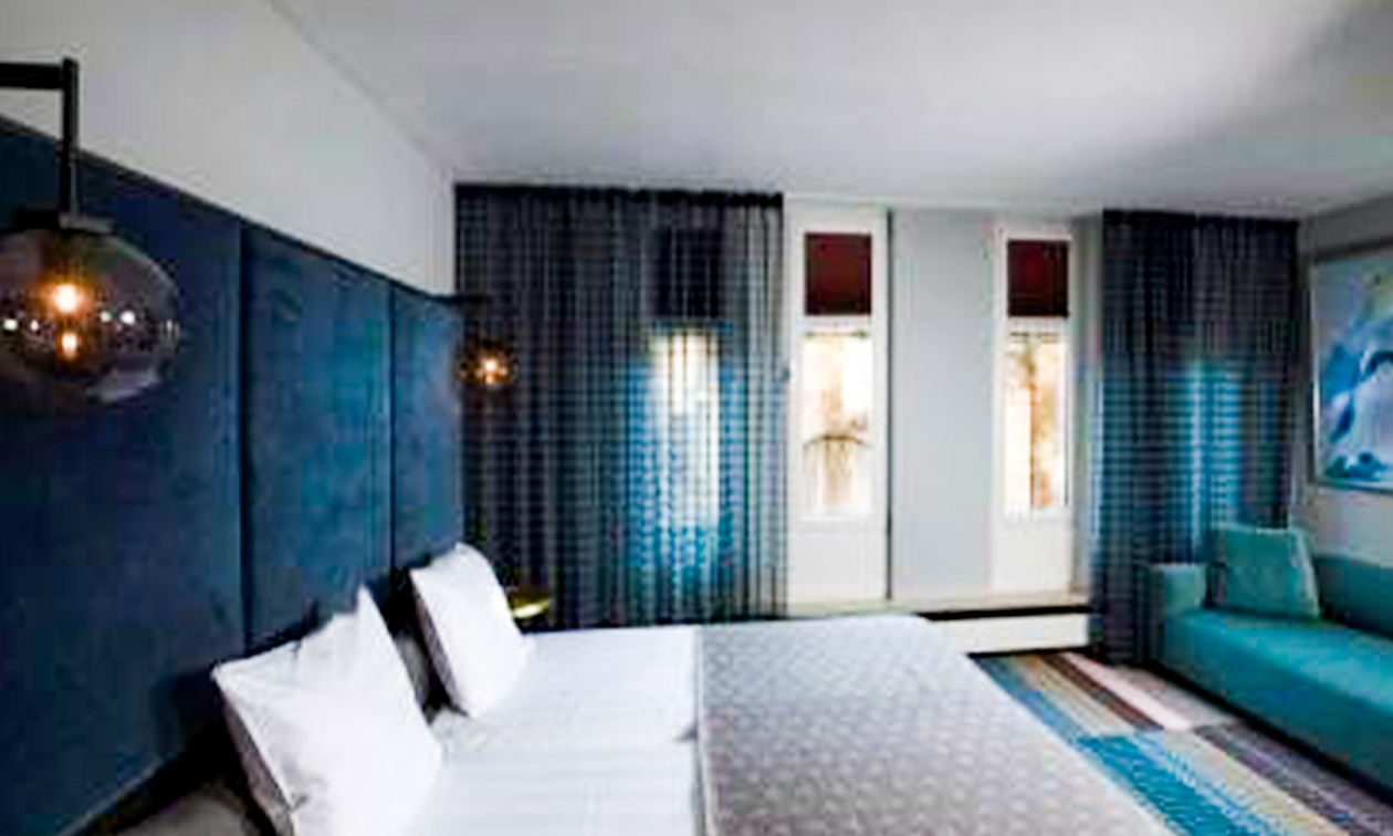 Derlon Hotel