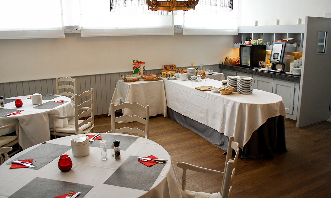 Hotel Ambassade