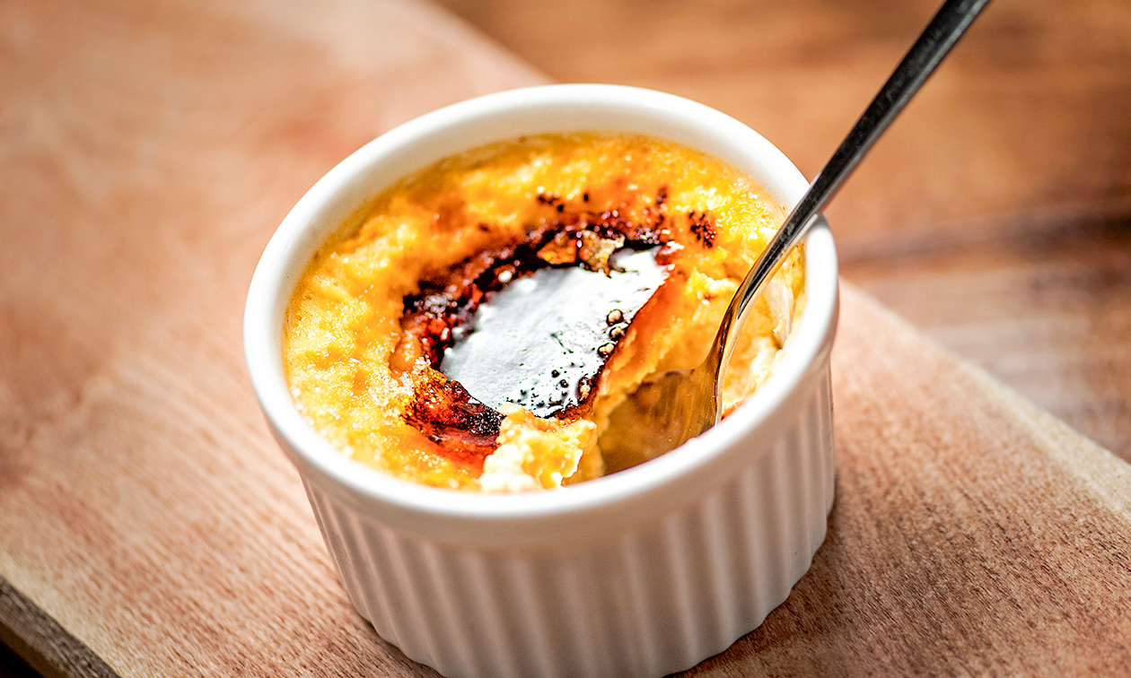 La chaise au plafond