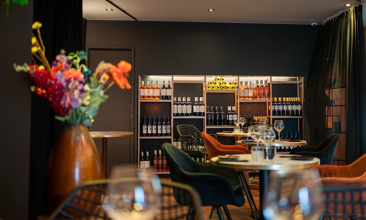 LEEF Restaurant