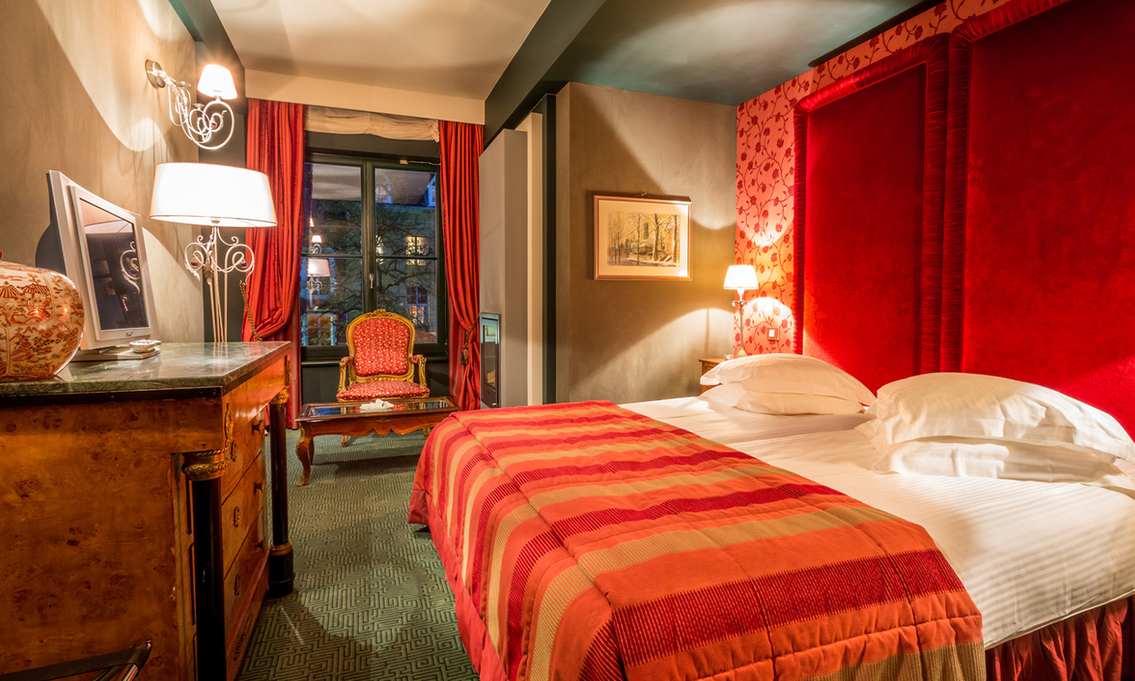 Luxury Canal Suites