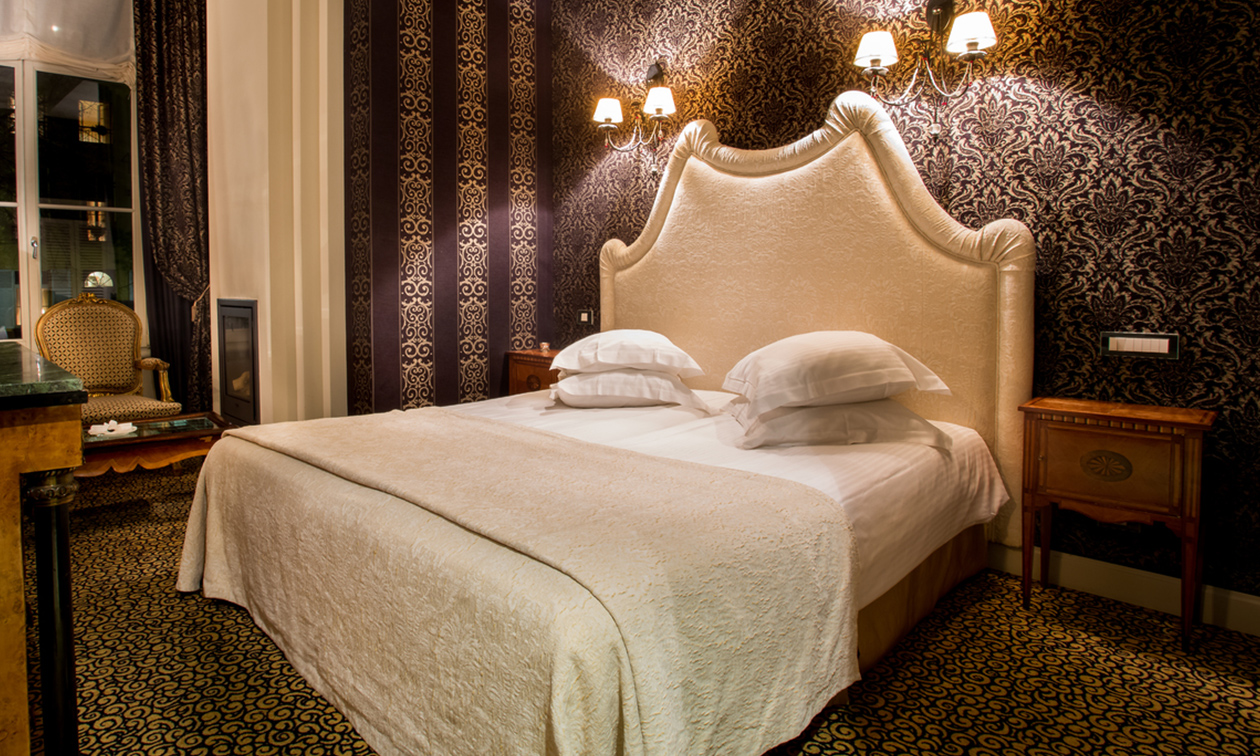Luxury Canal Suites