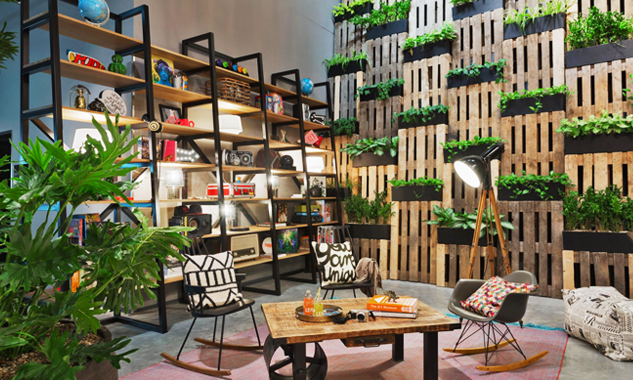 Moxy Amsterdam Houthavens