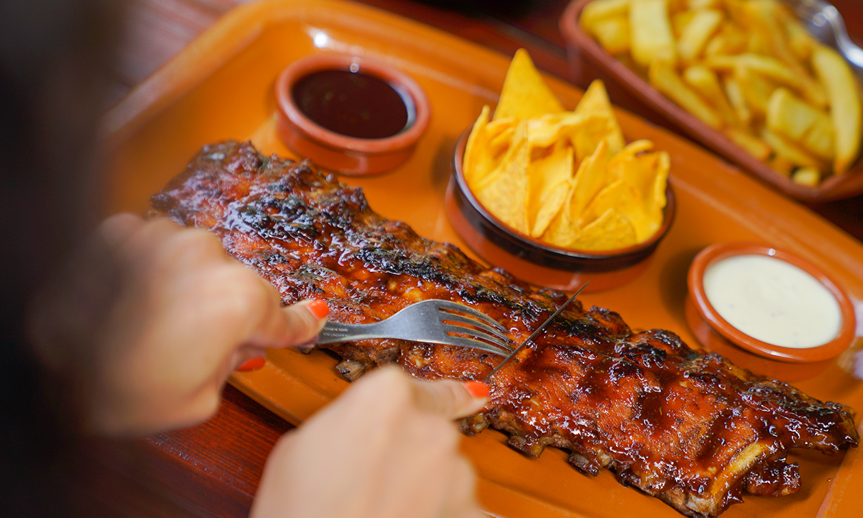 Mr. Ribs