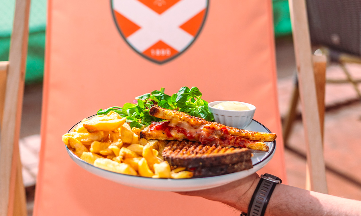 Le 1895 - Club House du New Lawn