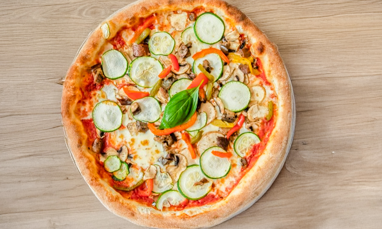 Sister's Pizzeria Food and Drink