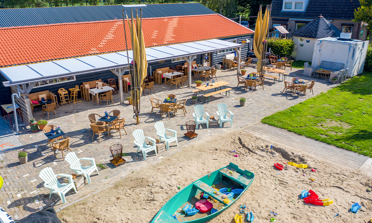 WALEUK Recreatie-, Speel- & Feestboerderij