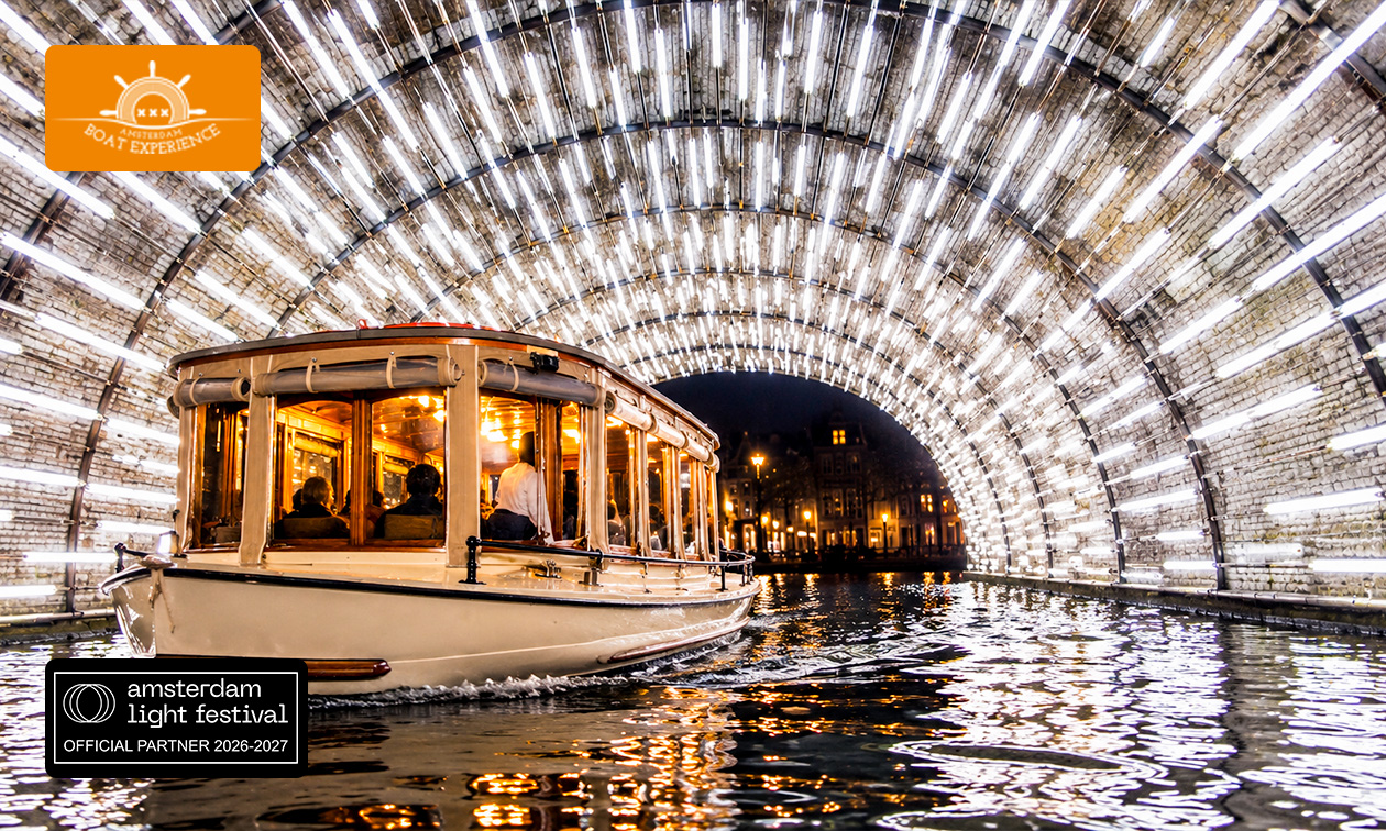Rondvaart (75 min) + evt. onbeperkt drank tijdens Amsterdam Light Festival