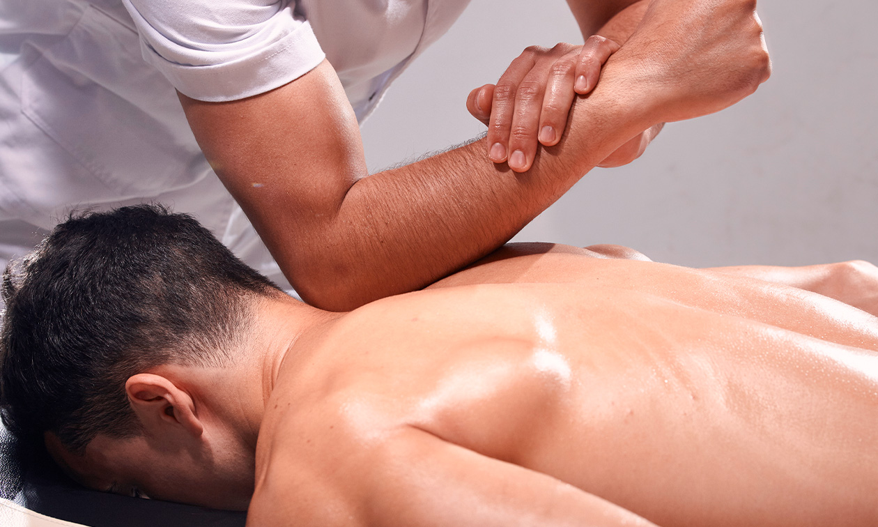 Sportmassage (60 min) Sportmassage (60 min)
