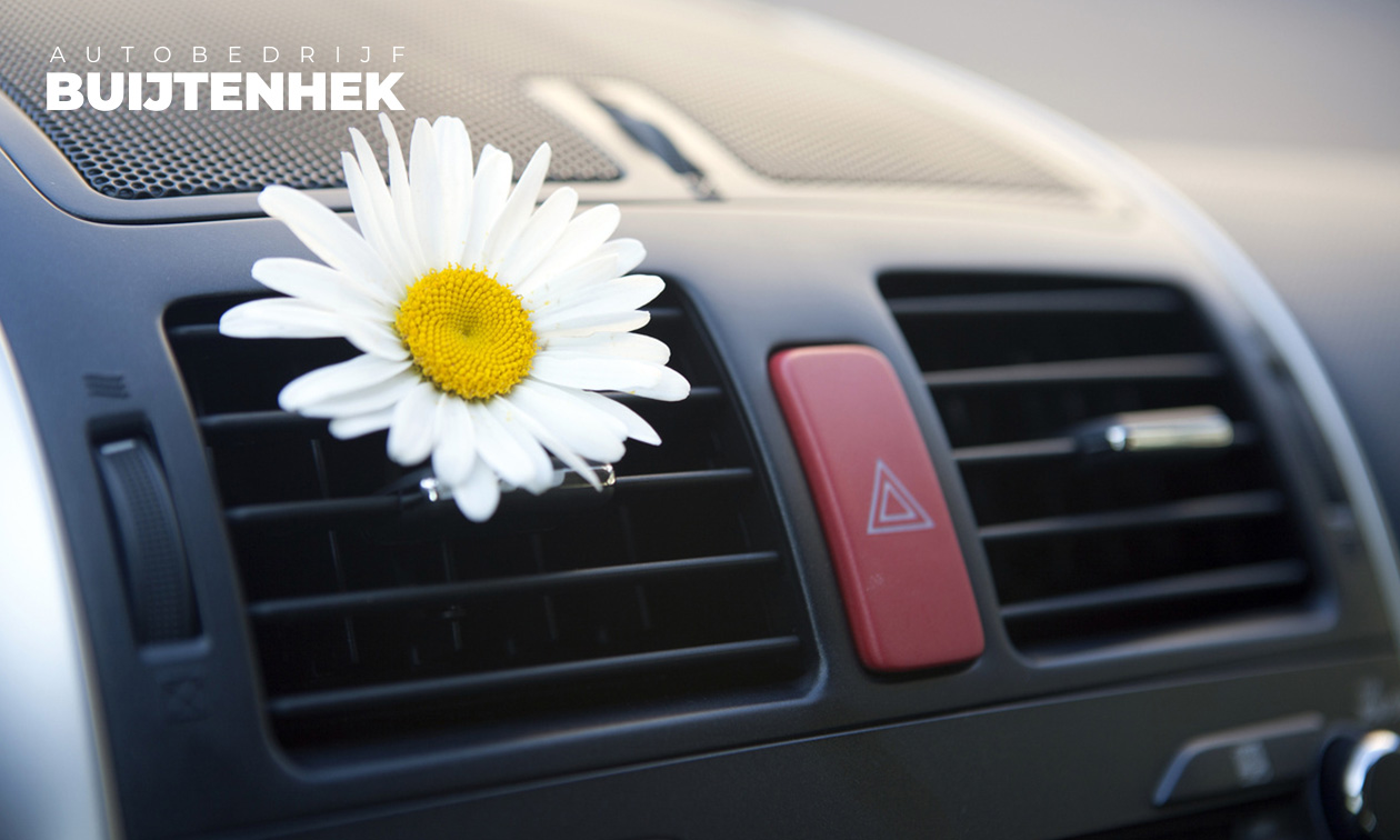 Airco-onderhoudsbeurt + geurbehandeling