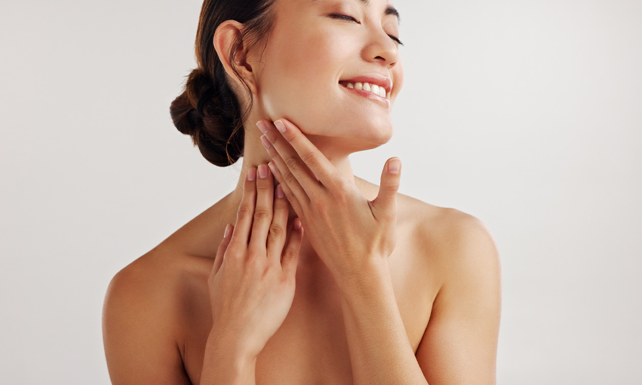 Aquafacial + opt. Mikrodermabrasion oder Microneedling an Gesicht + opt. Hals + Dekolleté