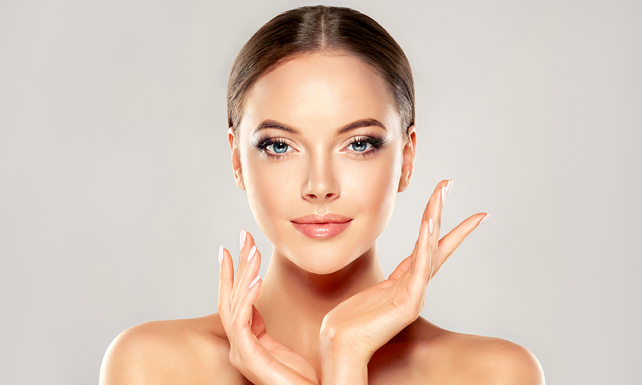 Wimperlift of wenkbrauwbehandeling naar keuze