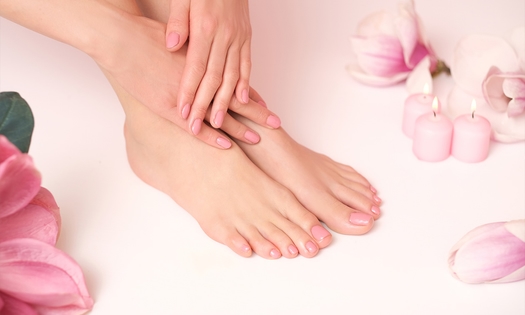 Pose de vernis semi-permanent sur mains ou pieds près de Lille
