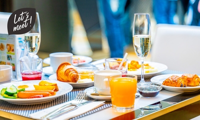 Ontbijtbuffet + glas cava (1,5 uur) bij Let's Meet Gent