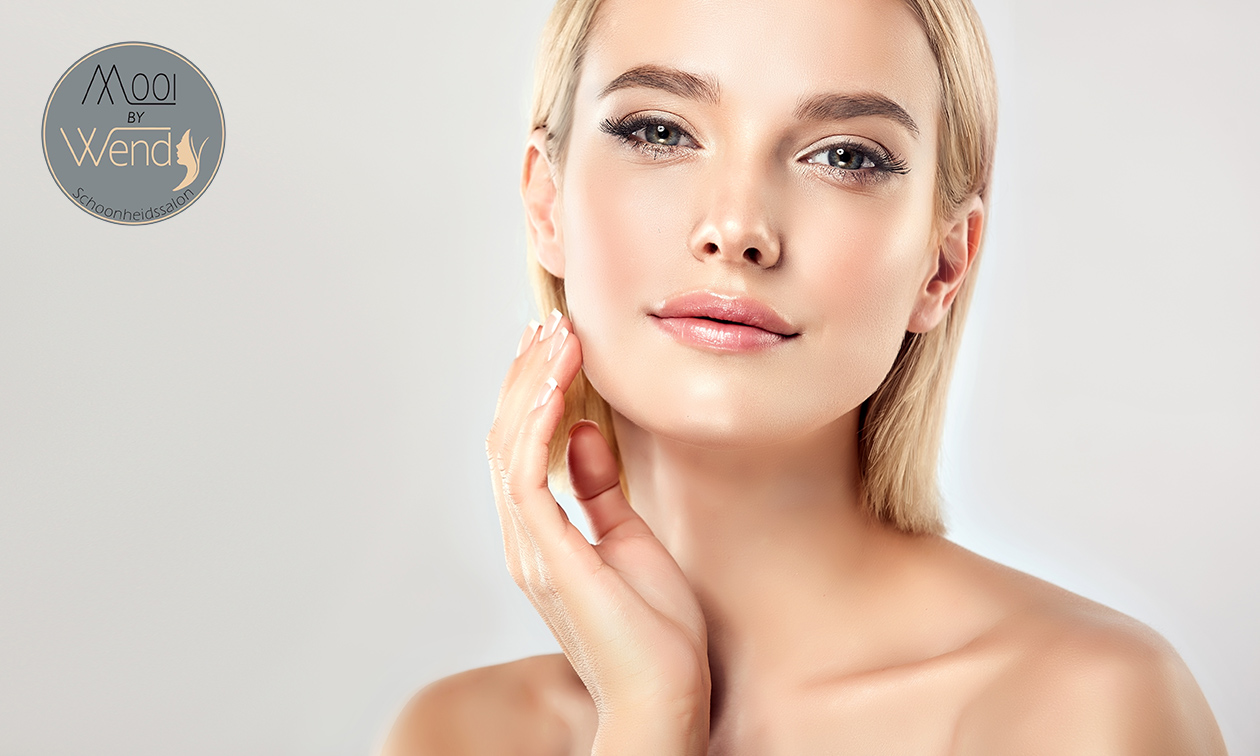 1 of 3 microdermabrasie-behandeling(en)