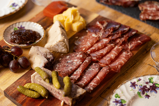 Tapas hos Øens Vinhus