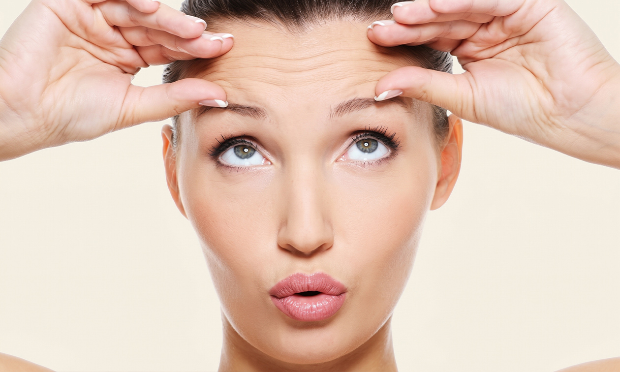 Gezichtsbehandeling (45 min) of Jett Plasma Lift-behandeling (75 of 85 min)