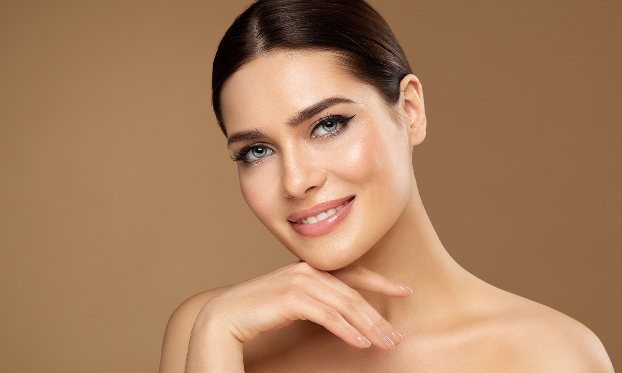 Gezichtsbehandeling naar keuze of microneedling (30, 50 of 60 min)